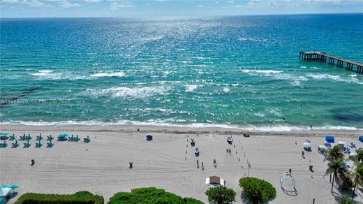 Complesso residenziale a Sunny Isles Beach, Miami-Dade County
