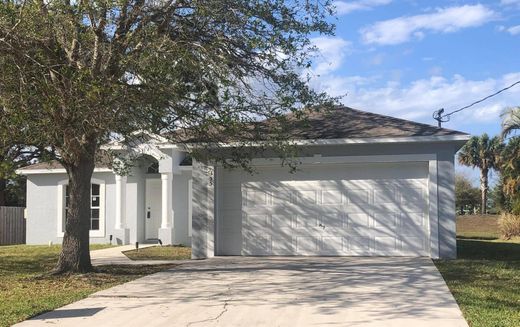 Villa in Port Saint Lucie, Saint Lucie County
