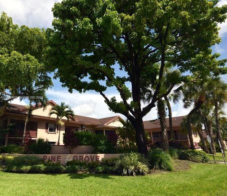 Komplex apartman Miami, Miami-Dade County