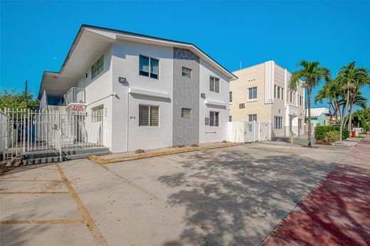 Complesso residenziale a Miami Beach, Miami-Dade County