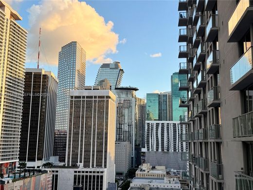 Residential complexes in Miami, Miami-Dade