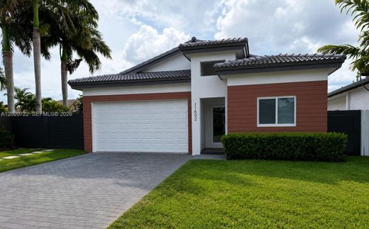 Willa w Homestead, Miami-Dade County