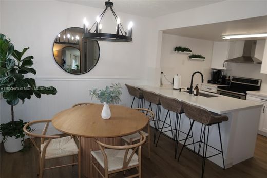 Şehir evi  Miami, Miami-Dade County