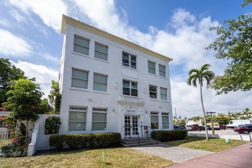 Kamienica w Miami Beach, Miami-Dade County