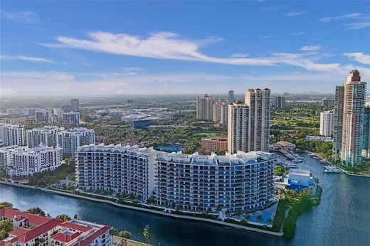 Residential complexes in Aventura, Miami-Dade