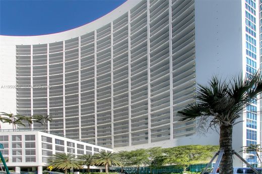 Complexes résidentiels à Miami, Comté de Miami-Dade