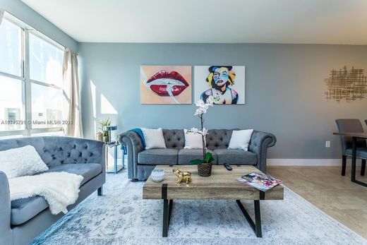 ‏בניין ב  Sunny Isles Beach, Miami-Dade County