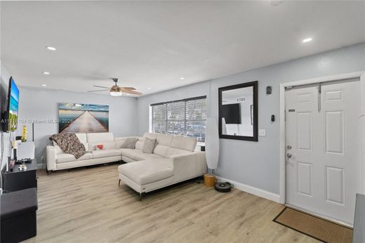 Townhouse in Davie, Broward County