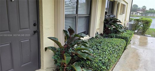 Complesso residenziale a Pembroke Pines, Broward County