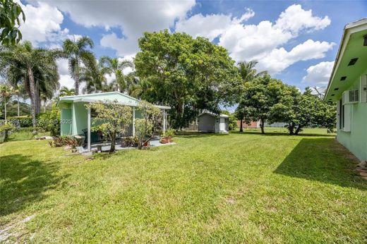 Villa en North Miami, Miami-Dade County