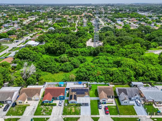 Villa in Miami Gardens, Miami-Dade County