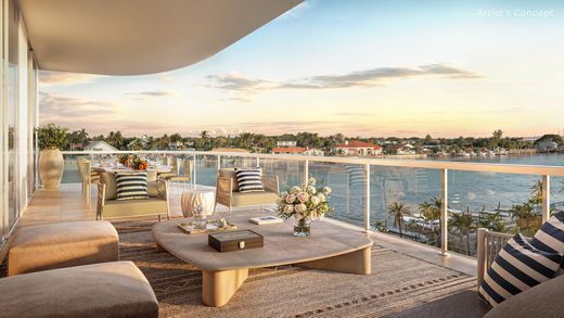 Residential complexes in Palm Beach Gardens, Palm Beach