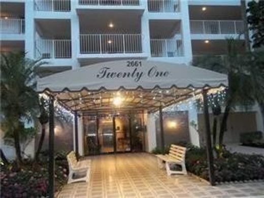 Residential complexes in Pompano Beach, Broward County