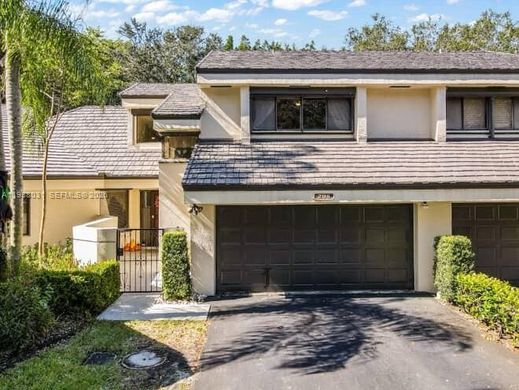 Plantation, Broward Countyのタウンハウス