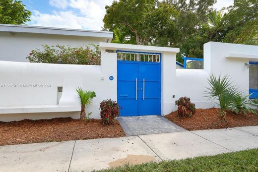 Villa in Coconut Grove, Miami-Dade County