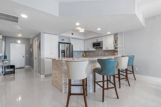 Complexos residenciais - Riviera Beach, Palm Beach County