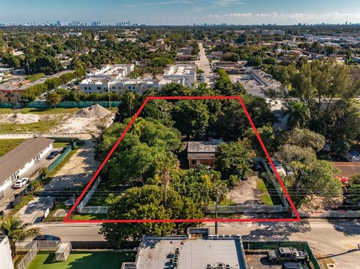 Villa in Opa-locka North  (historical), Miami-Dade County