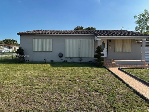 Villa in Hialeah, Miami-Dade