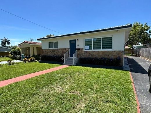 Villa in Dania Beach, Broward County