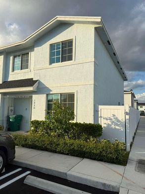 Townhouse in Florida City, Miami-Dade