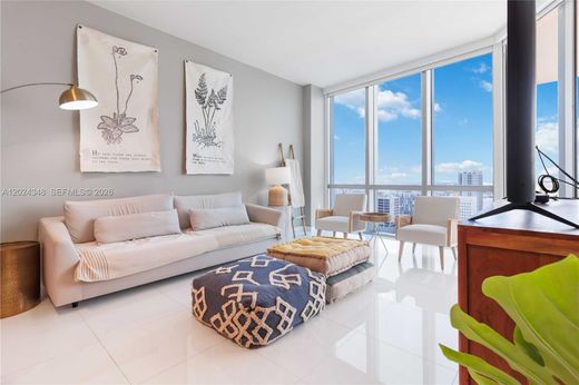 Residential complexes in Miami, Miami-Dade