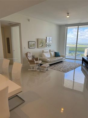 Жилой комплекс, Sunny Isles Beach, Miami-Dade County