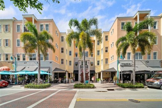 Residential complexes in Delray Beach, Palm Beach