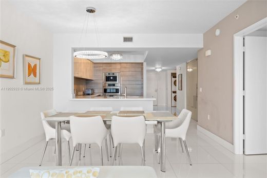 Komplex apartman Sunny Isles Beach, Miami-Dade County