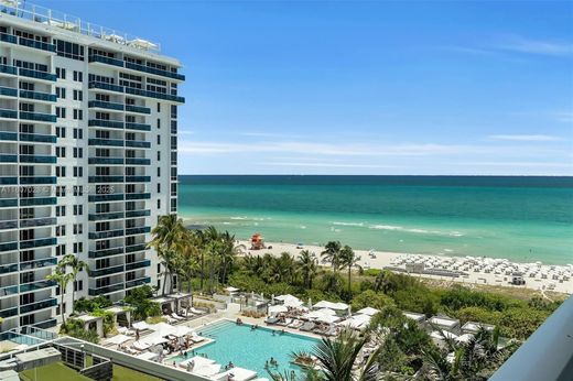 Miami Beach, Miami-Dade Countyのアパートメント・コンプレックス