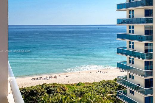 Residential complexes in Surfside, Miami-Dade