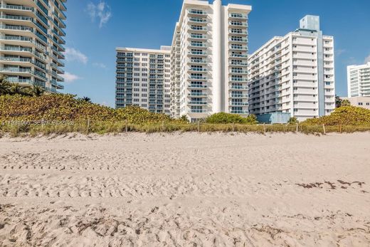 Complesso residenziale a Miami Beach, Miami-Dade County