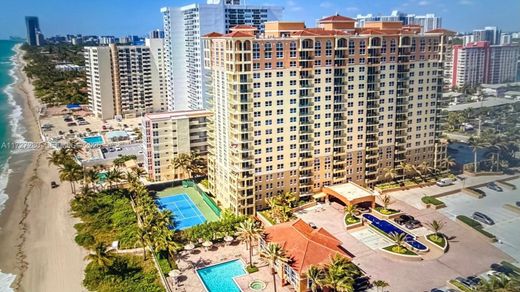 Complexes résidentiels à Hallandale Beach, Comté de Broward