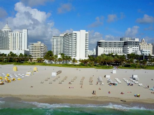 Complesso residenziale a Miami Beach, Miami-Dade County