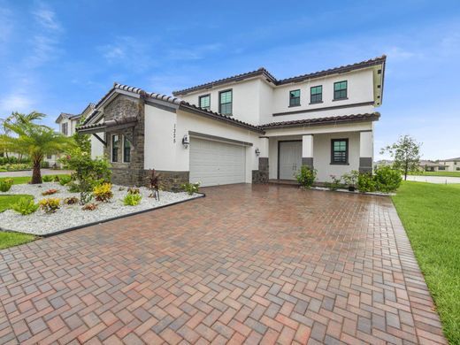 Villa in Royal Palm Beach, Palm Beach