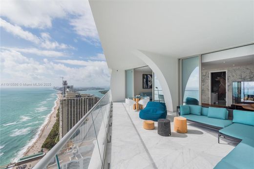 Complesso residenziale a Sunny Isles Beach, Miami-Dade County