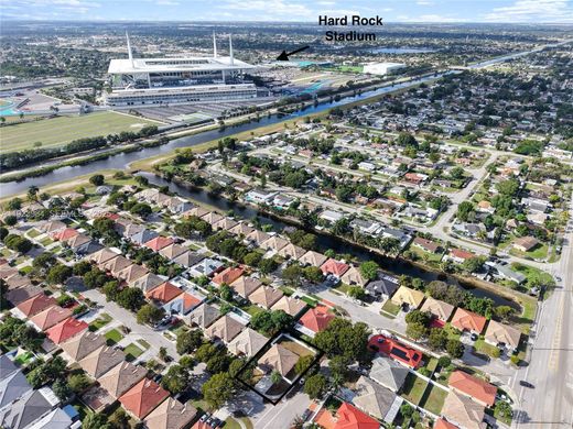 빌라 / Miami Gardens, Miami-Dade County