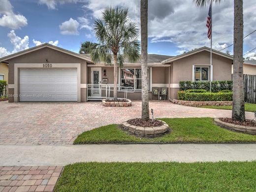 Villa in Cooper City, Broward County