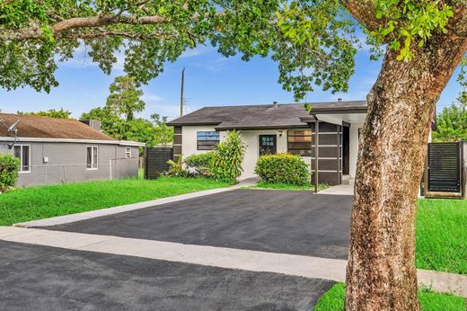 ﻓﻴﻼ ﻓﻲ Hollywood, Broward County