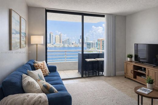 Residential complexes in Aventura, Miami-Dade