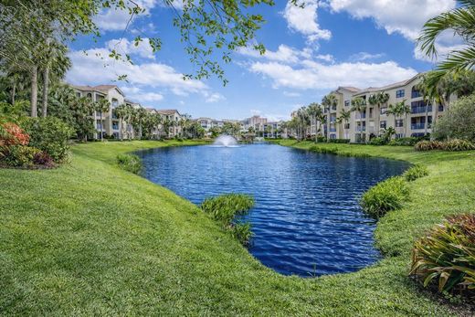 Residential complexes in Juno Beach, Palm Beach