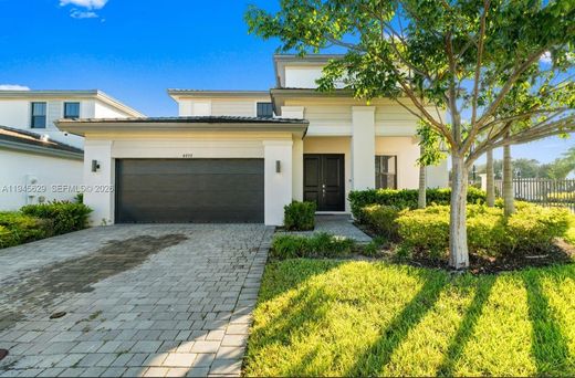 Villa in Miramar, Broward County
