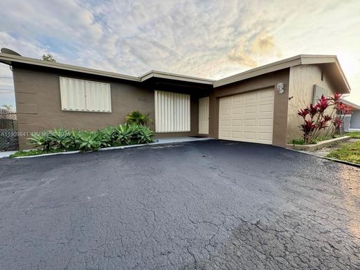 Villa in Sunrise, Broward County