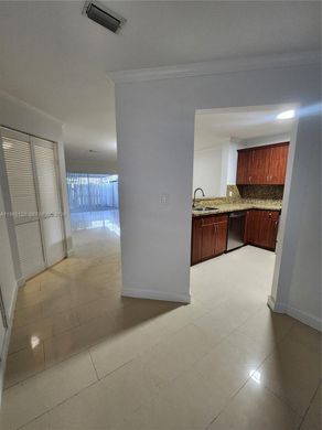 Townhouse in Miami, Miami-Dade