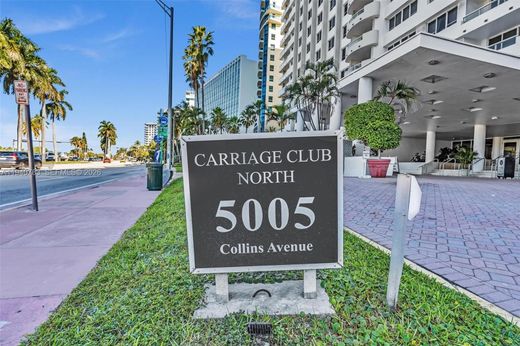 Residential complexes in Miami Beach, Miami-Dade