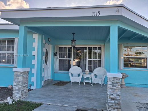 Villa in Lake Worth, Palm Beach County