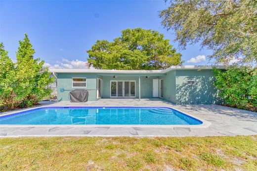 Sunrise, Broward Countyのヴィラ