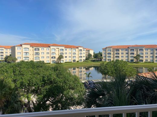 Residential complexes in Fort Pierce, Saint Lucie County