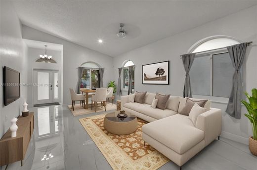 ﻓﻴﻼ ﻓﻲ Pembroke Pines, Broward County