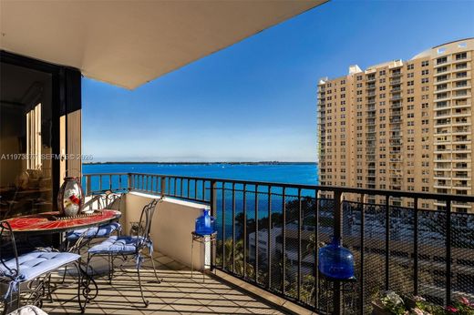 Жилой комплекс, Майами, Miami-Dade County