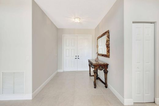 Villa - Lake Worth, Palm Beach County